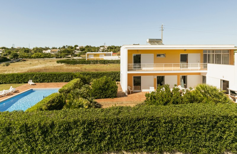 Vakantiehuis Caixinha aanzicht Algarve Portugal Boekjebungalow
