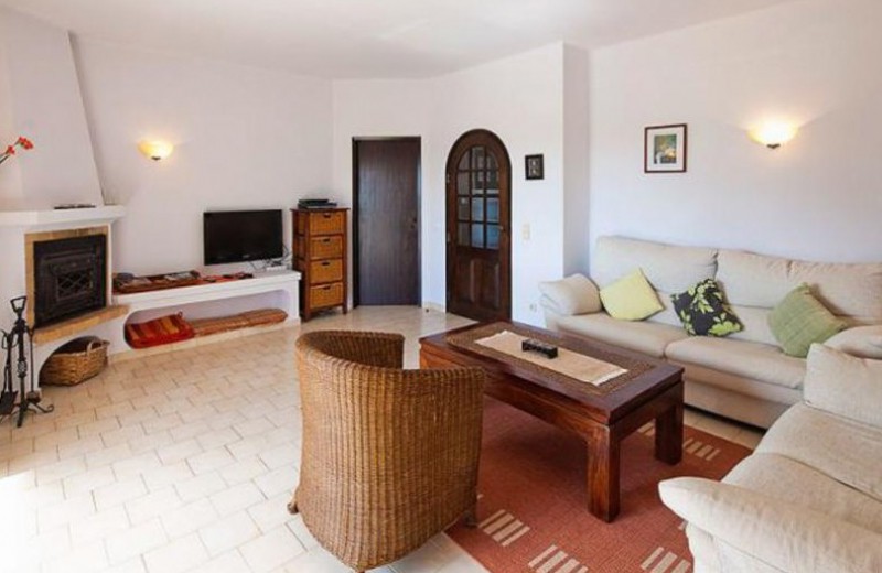 Vakantiehuis villa manjua woonkamer algarve portugal boekjebungalow